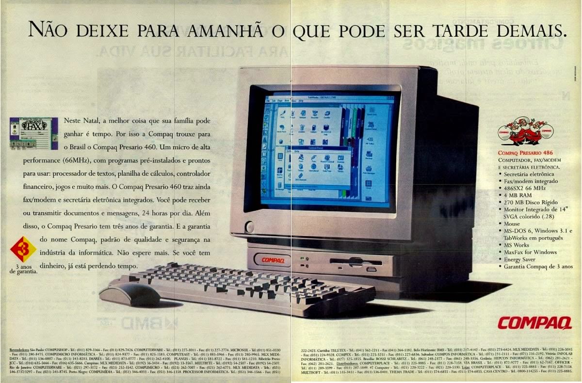 Anúncio publicitário de um modelo de computador no Brasil.
